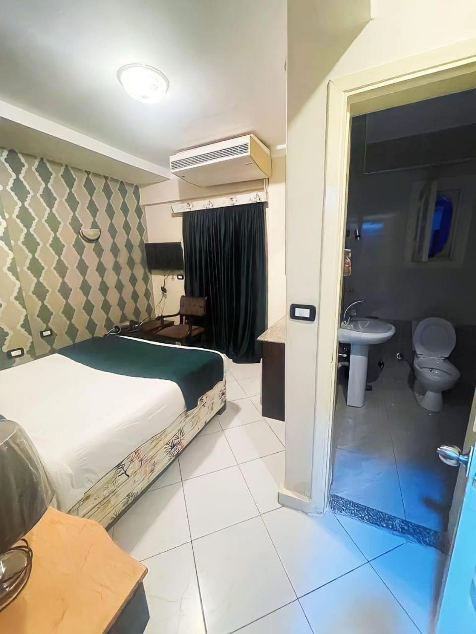 Golden Sun Hotel - Hurghada Ngoại thất bức ảnh